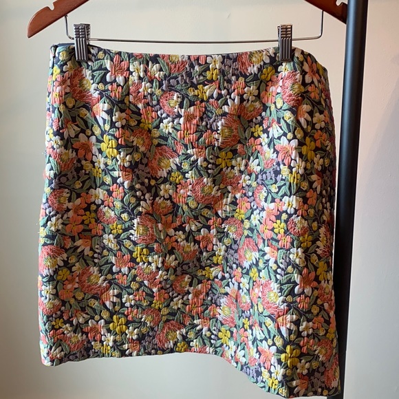 Loft Colorful Floral textured Skirt - Picture 1 of 6